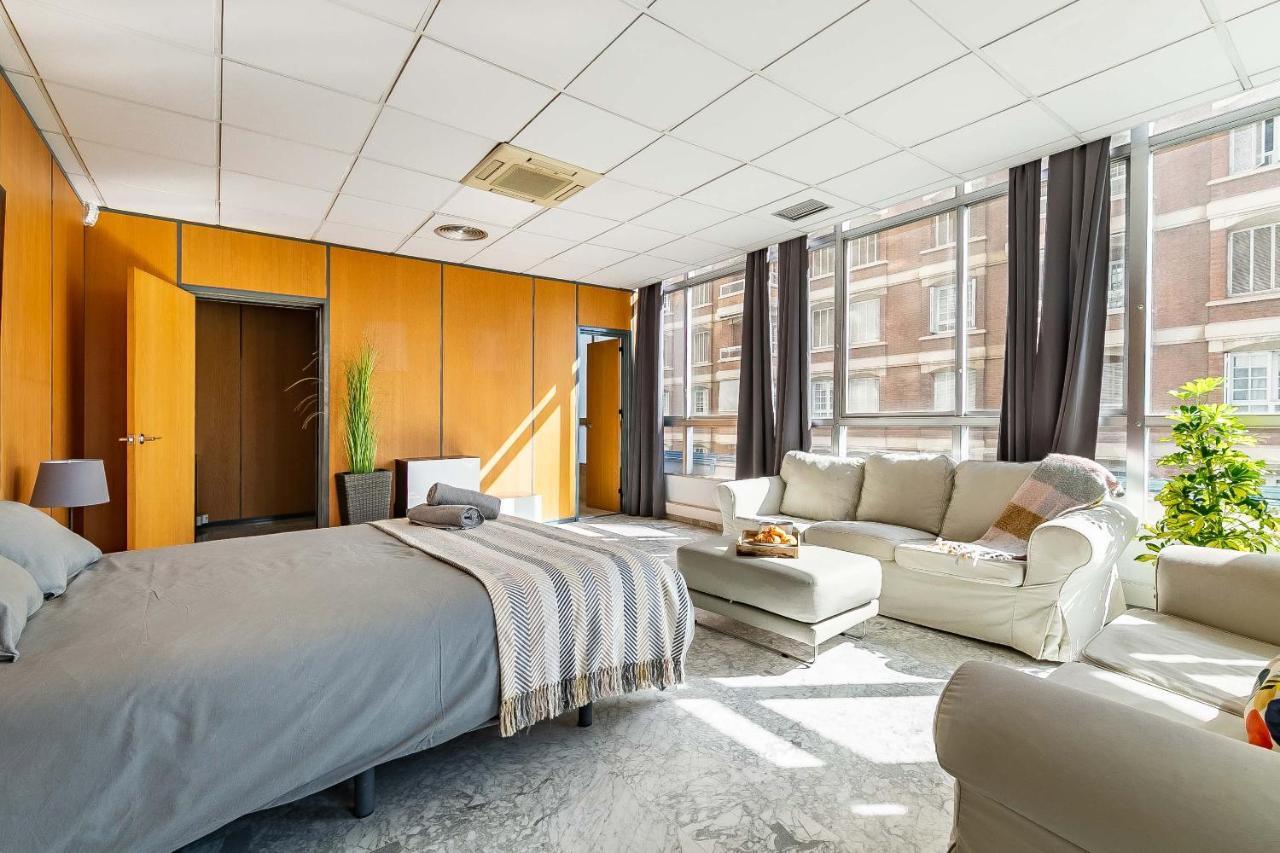 Grand Soho Ofihouse Malaga Apartamento Exterior foto