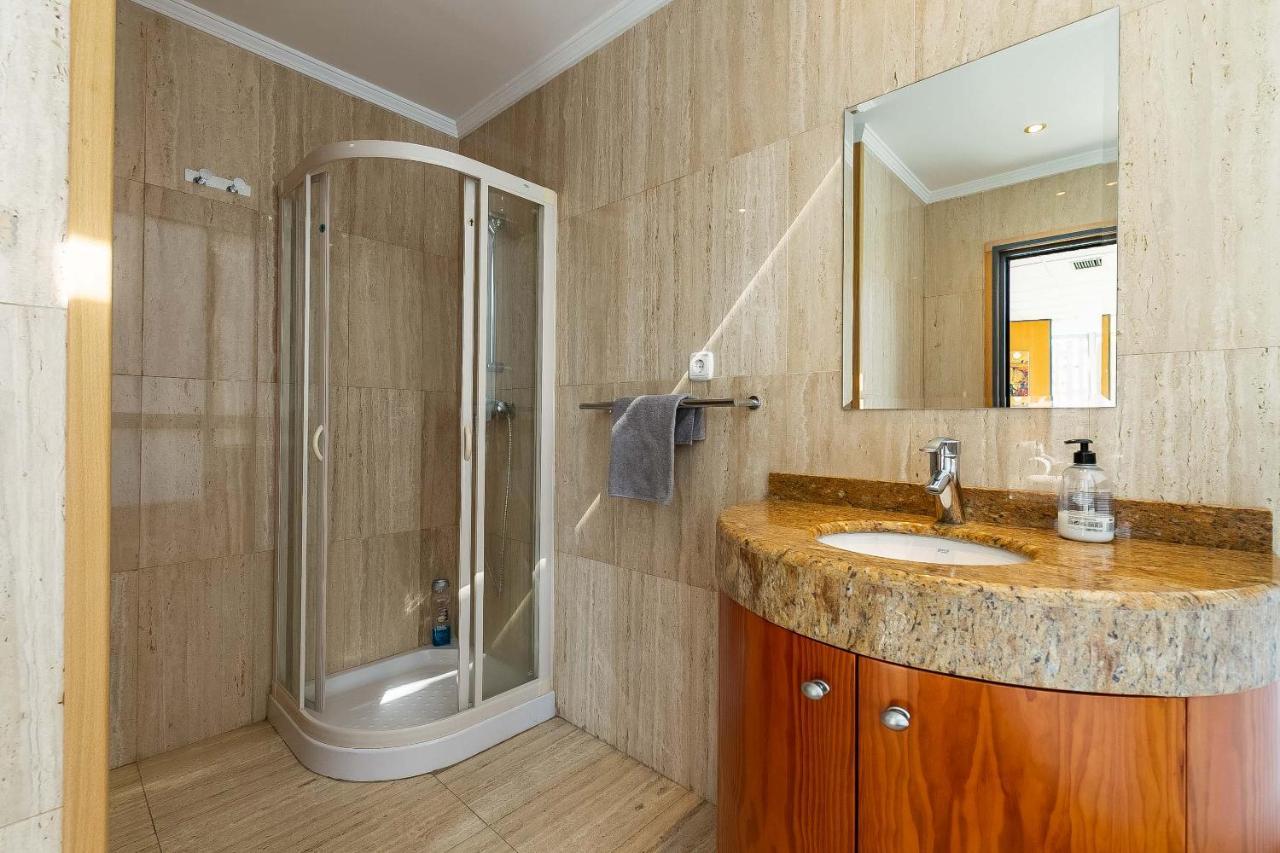 Grand Soho Ofihouse Malaga Apartamento Exterior foto